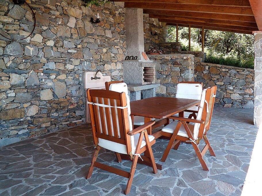 Nature&Sea Chalet กอร์นิญา ภายนอก รูปภาพ
